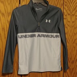 NWT Under Armour 1/4 zip top, YM